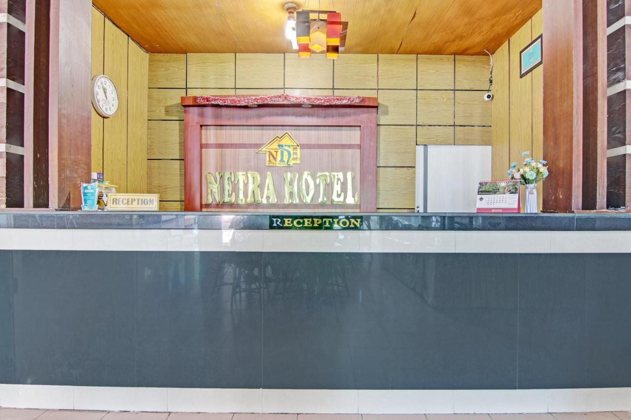 Oyo 92551 Netra Hotel Ujunbatu Екстер'єр фото